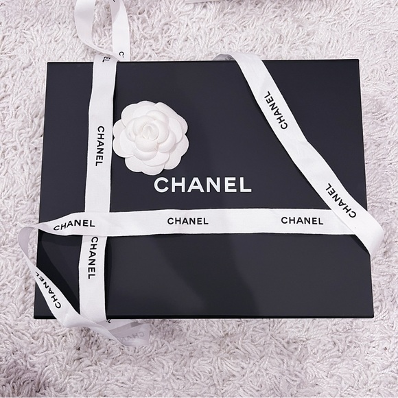 Larger Chanel magnetic Box